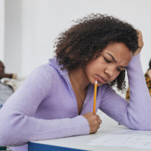 Read more about the article Anxiety before exams: How to deal with exam stress?